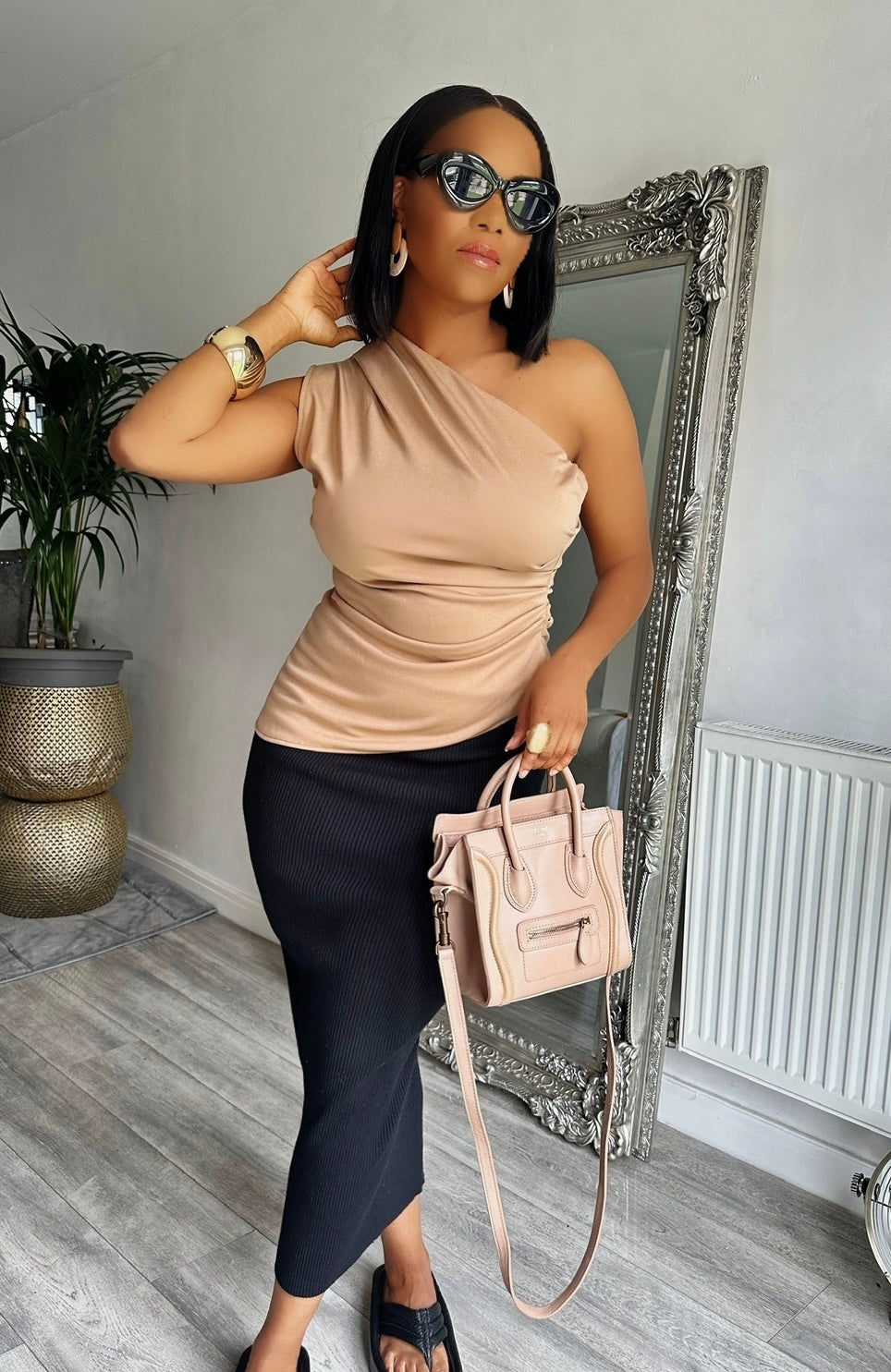 One Shoulder Ruched Side Asymmetrical Hem Top