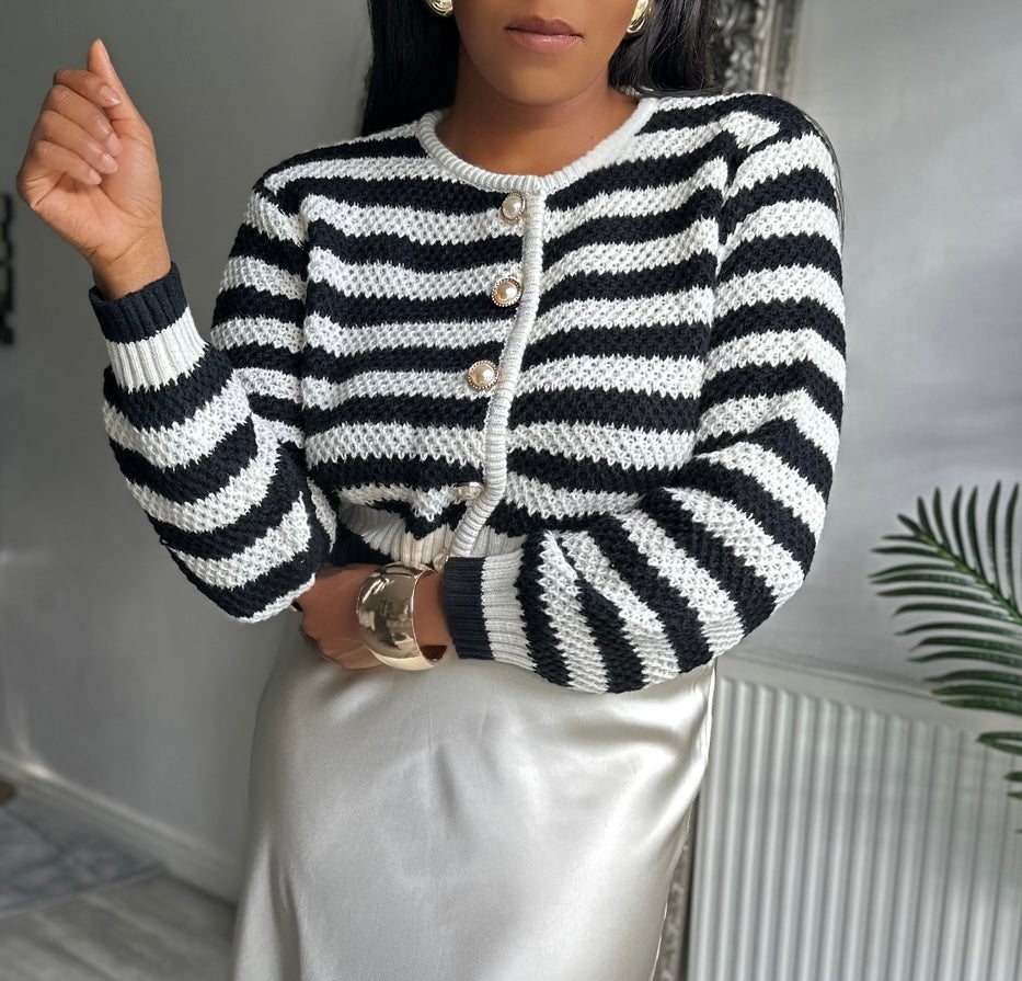 Striped Pattern Buttoned Down Cardigan