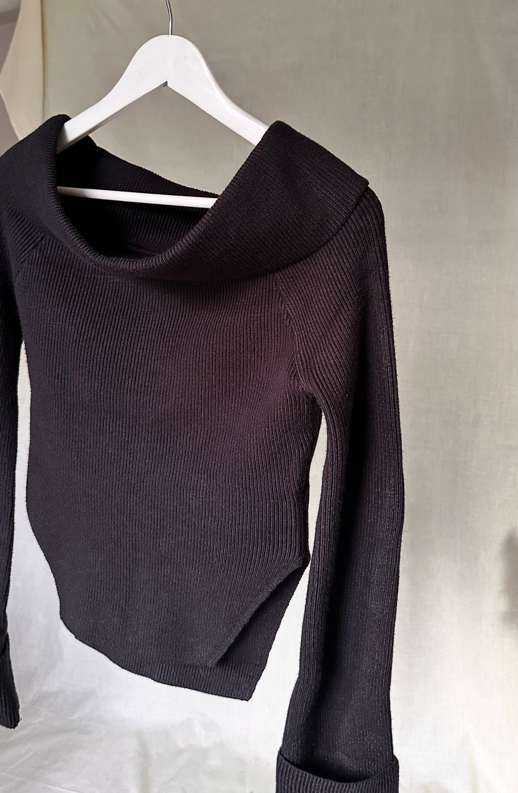 Ribbed Knit Off Shoulder Super Long Sleeves