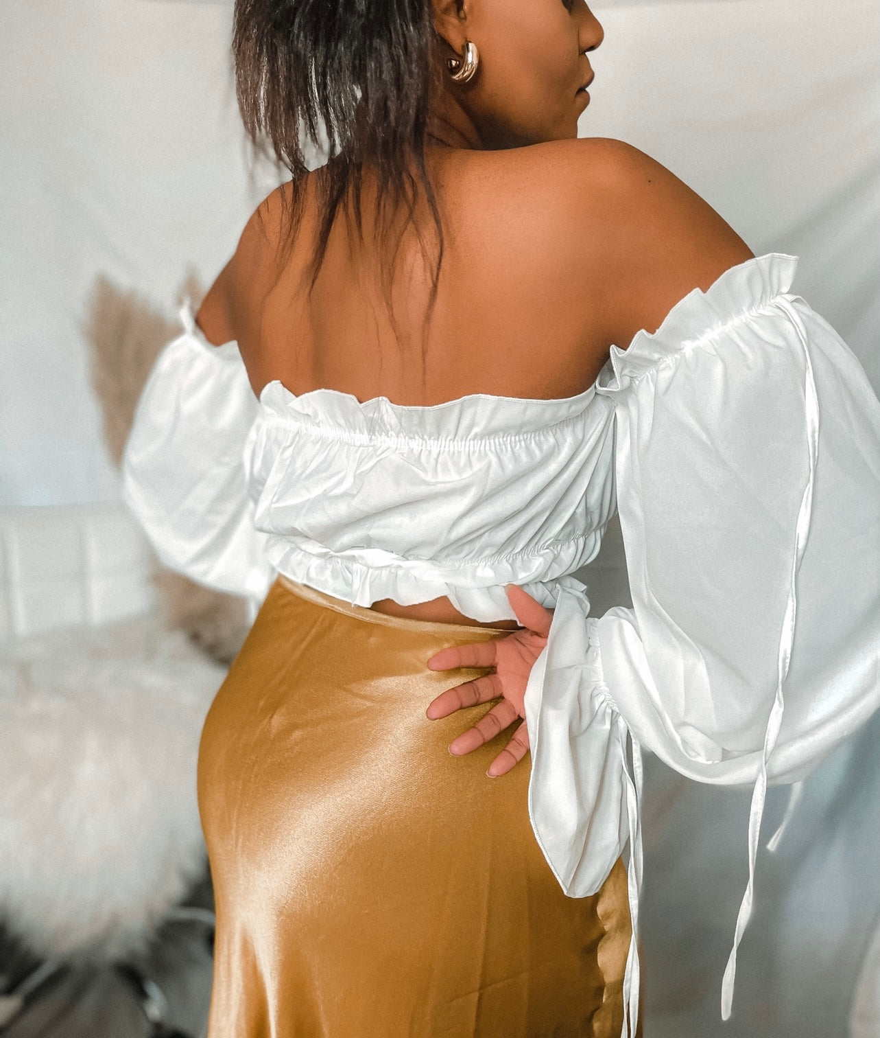 Off The Shoulder Long Sleeve Ruffle Crop Top
